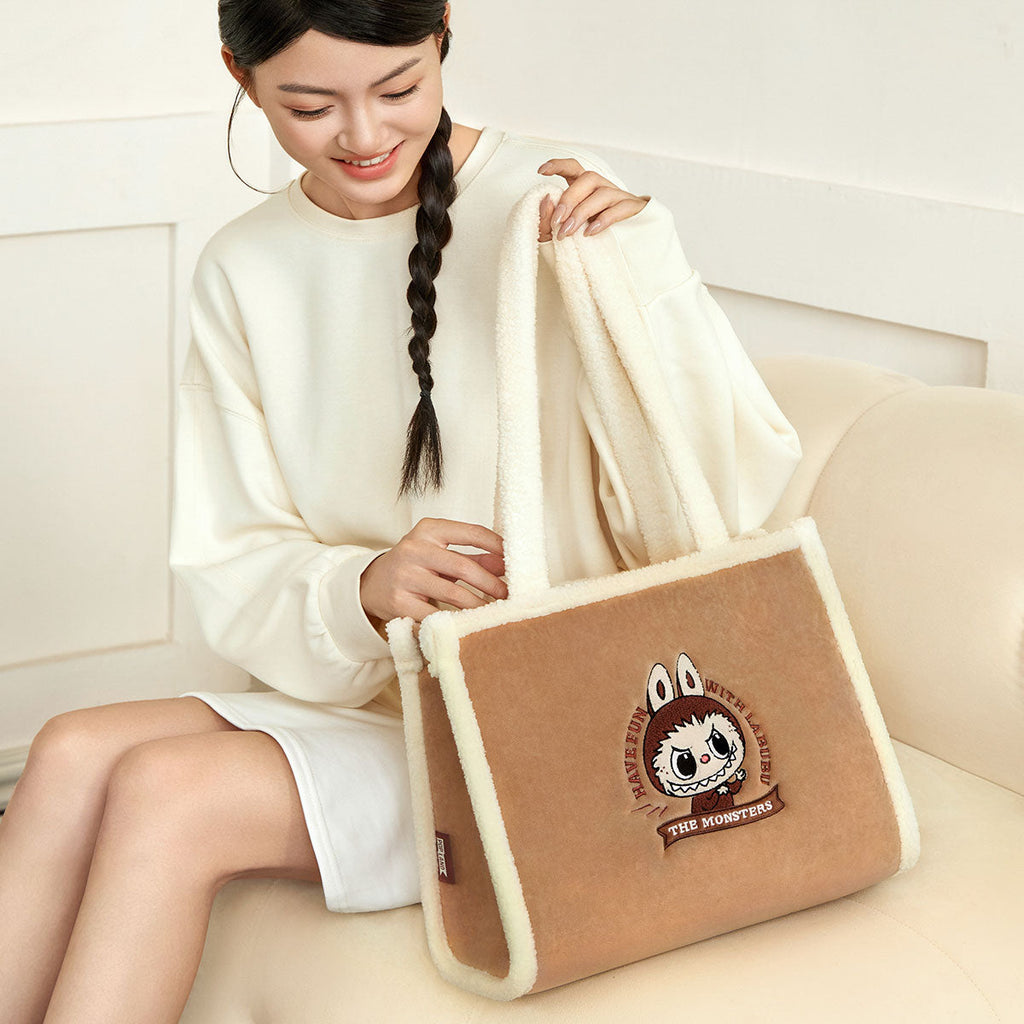 Labubu - Canavarlar Peluş Tote Omuz Çantası-1